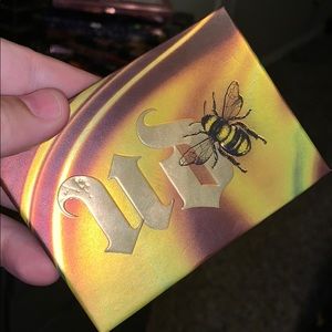 Urban Decay Mini Honey Eyeshadow *Discontinued